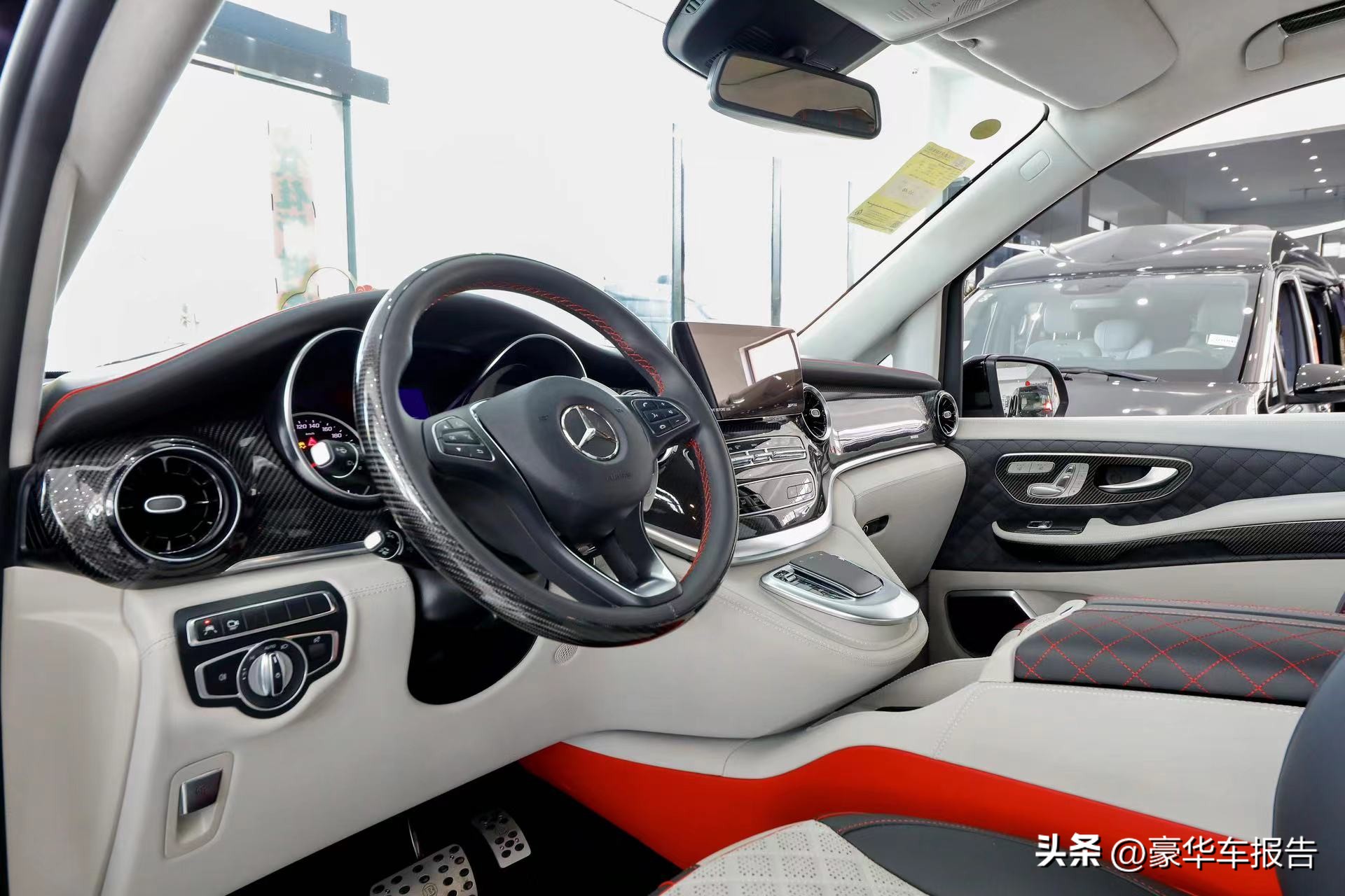 奔驰brabusmpv,奔驰brabus七座