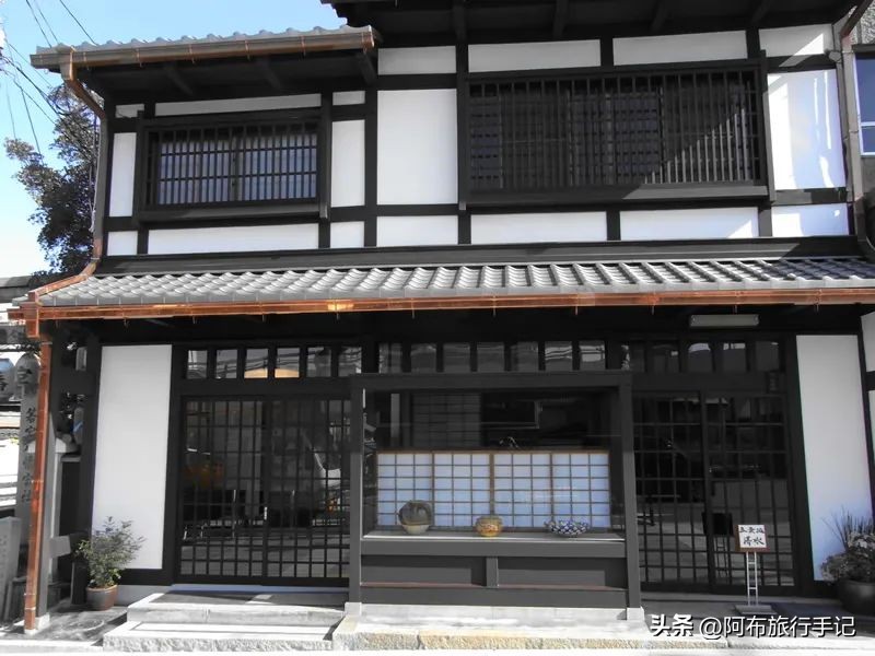 在京都买香和陶器:“京式营销”很行,小心你的钱包