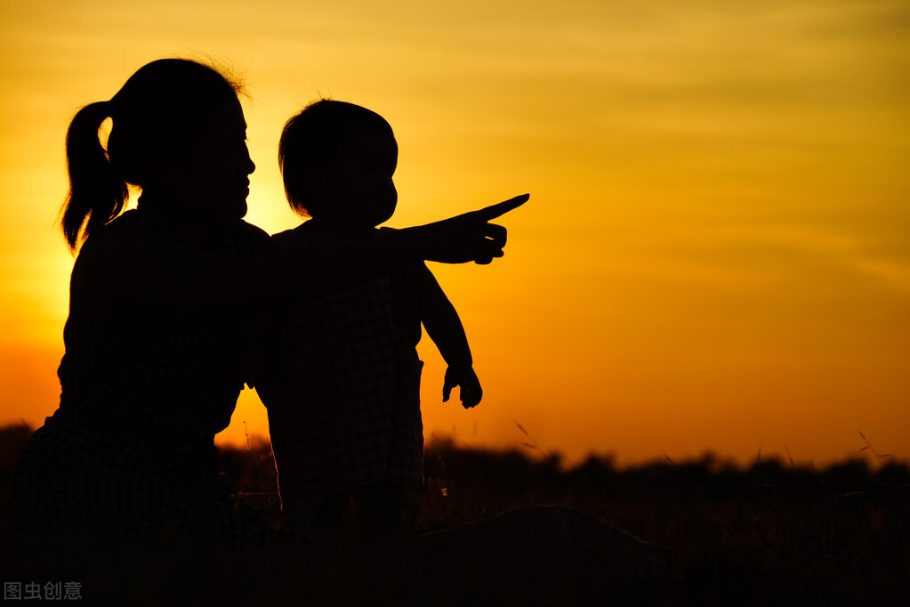 两周岁孩子不会说话怎么回事,孩子迟迟不说话