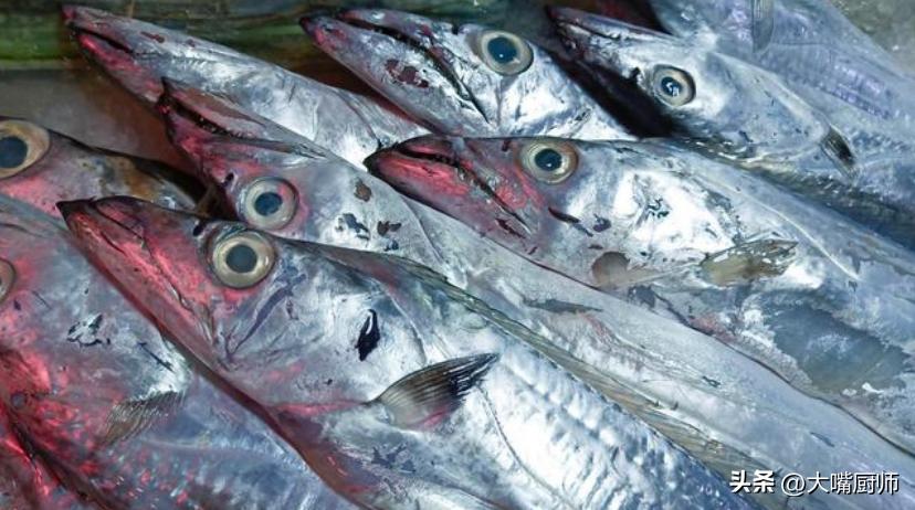 买带鱼买黑眼的还是黄眼的好,买带鱼选黑眼还是黄眼