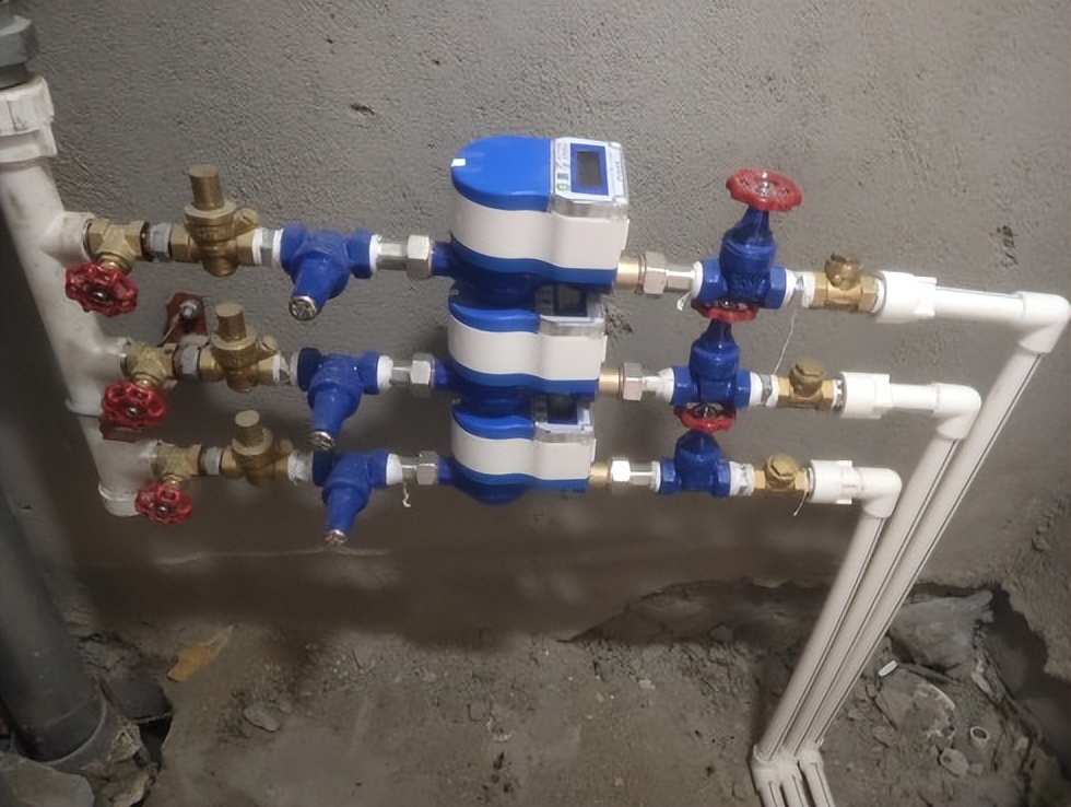 换了智能水表水费猛涨怎么投诉,智能水表水费用完还能继续用吗