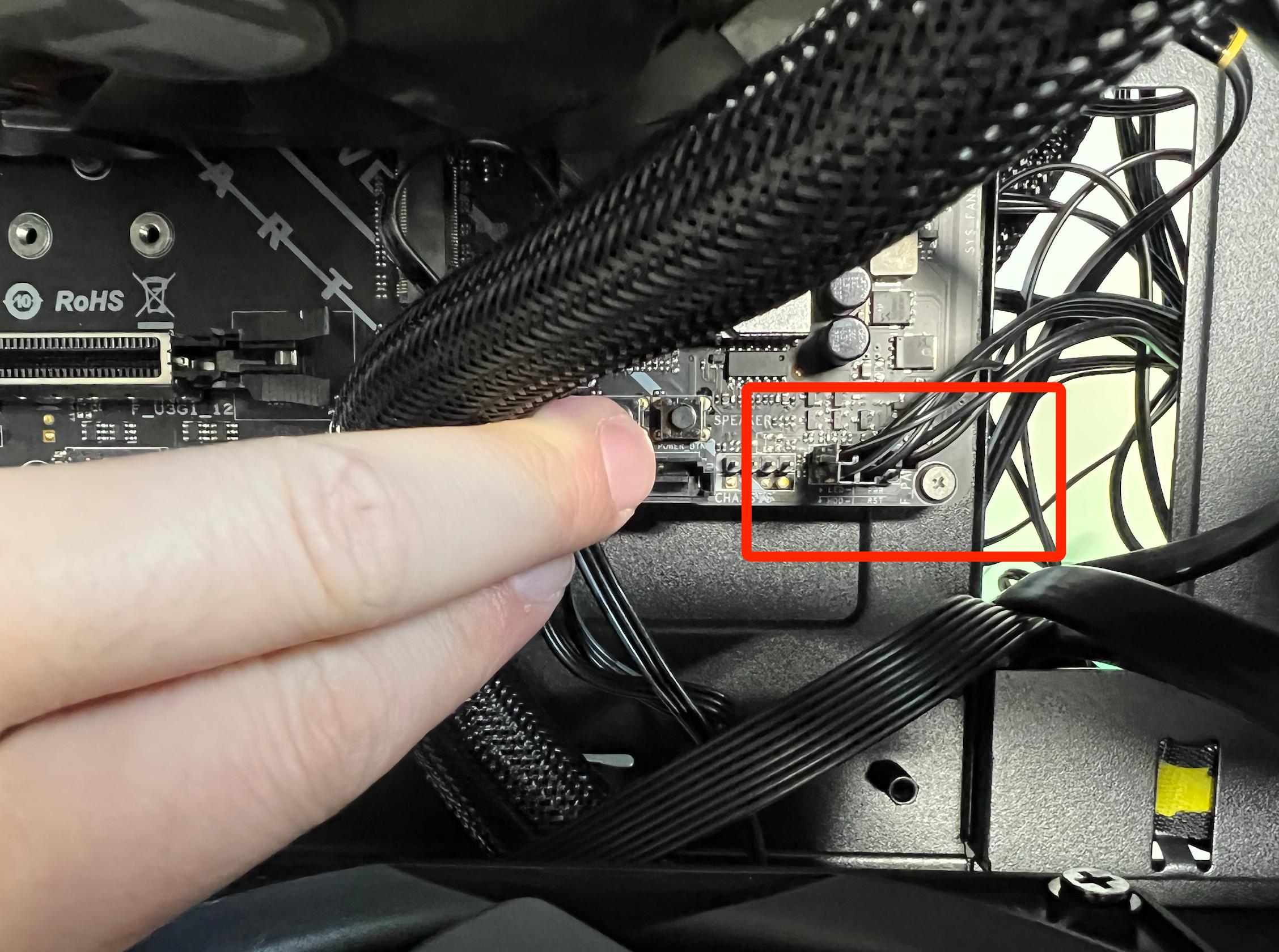 水冷显卡组装电脑教程,电脑组装rgb灯光