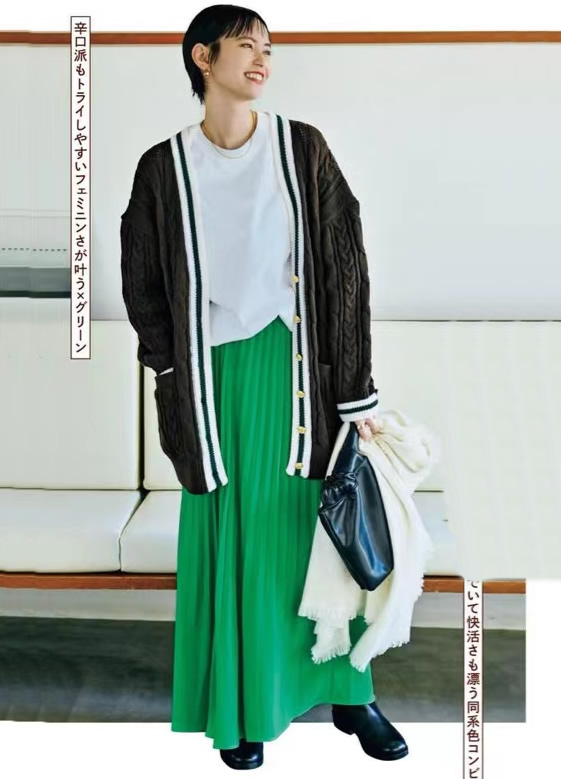 配色穿搭技巧咖啡色和紫色,学穿搭最忌讳什么不懂基本款配色