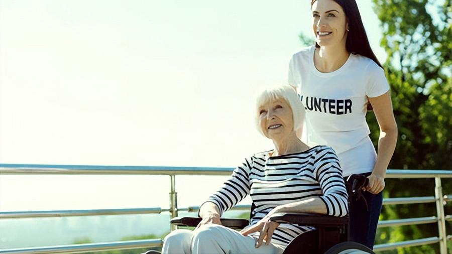 56岁阿姨得乳腺癌,56岁王阿姨现状