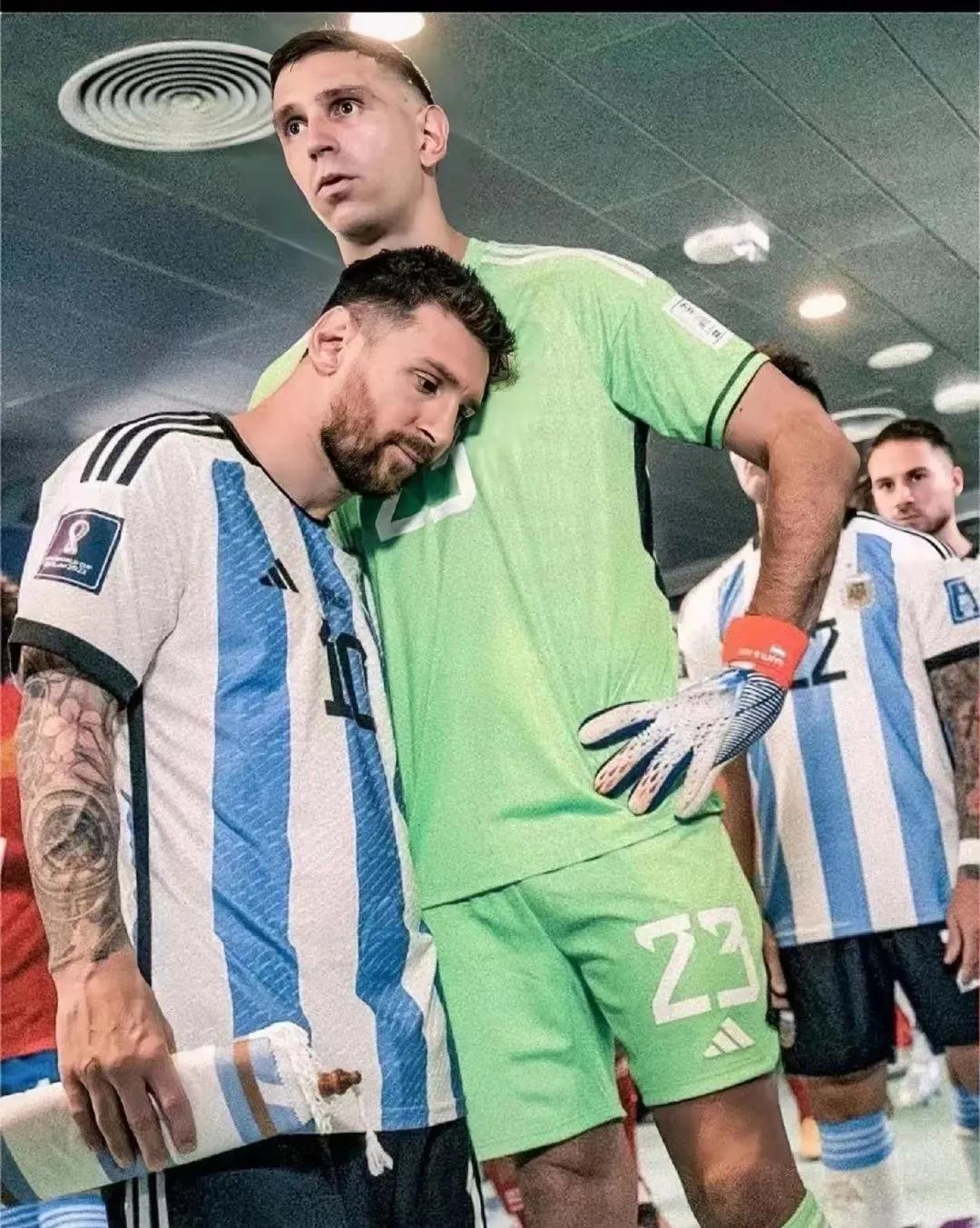 世界杯决赛后的经典一幕,世界杯决赛后的歌曲