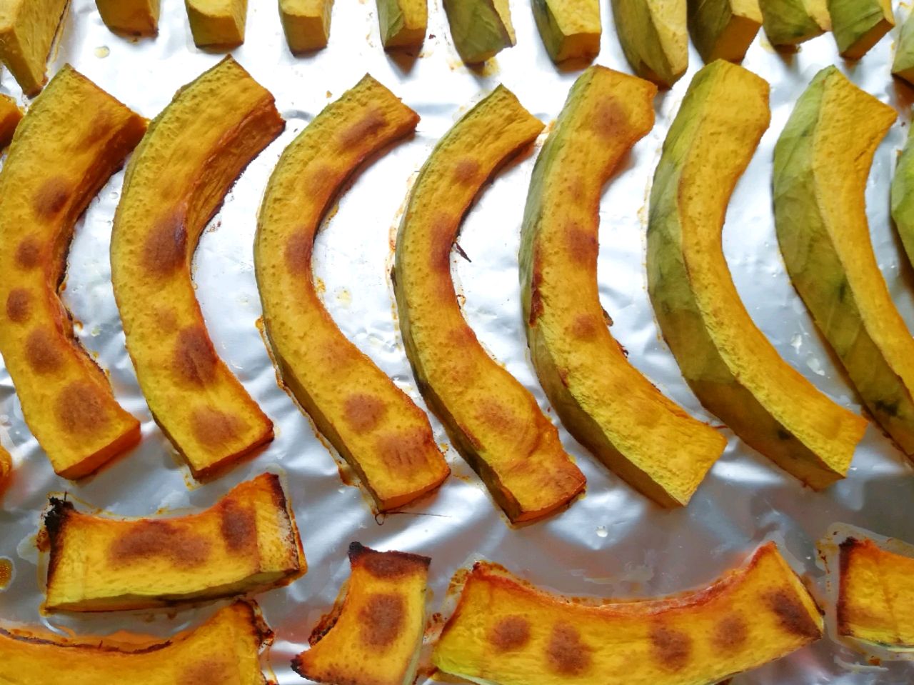 空气炸锅烤蜂蜜南瓜的做法,南瓜怎么在空气炸锅和烤箱做