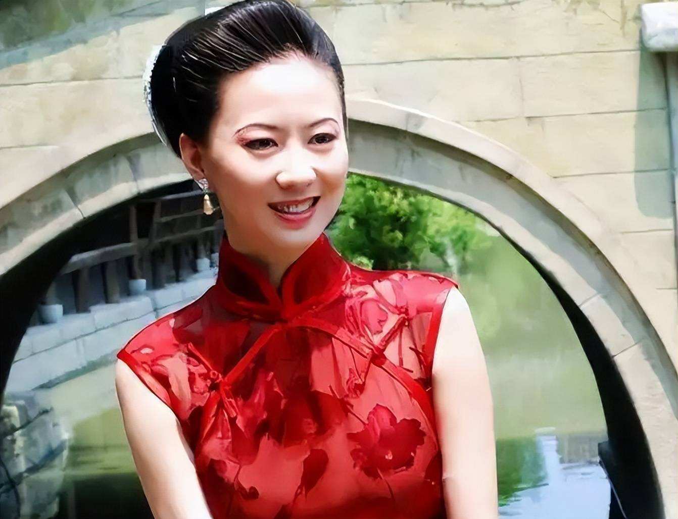 为艺术献身，被丈夫、父亲抛弃，汤加丽的人生有多悲惨？