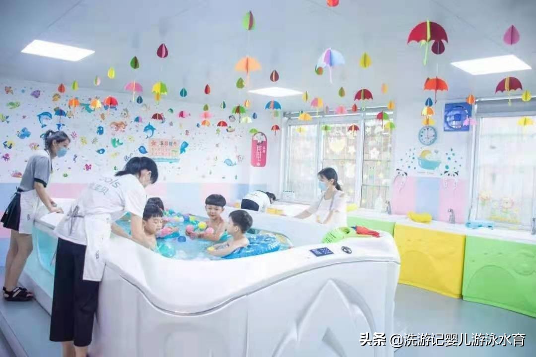 鱼乐贝贝婴幼儿水育游泳馆怎么样,信阳加盟开一个婴儿游泳馆