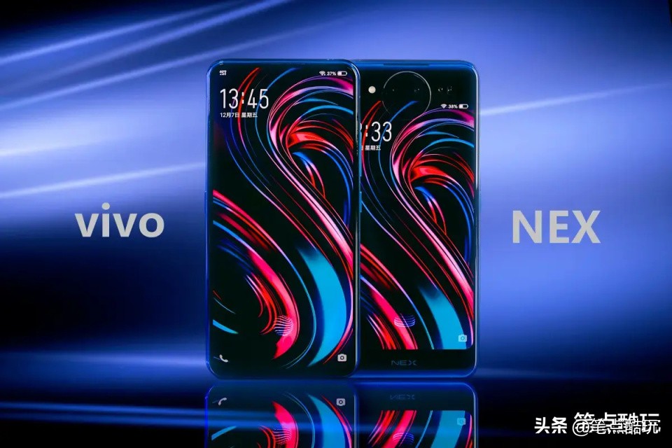 荣耀MagicV2轻薄折叠旗舰,荣耀magicv2折叠屏买碎屏险