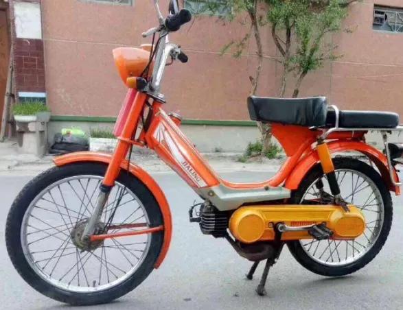 90年代的嘉陵50cc摩托车,嘉陵50二冲程摩托车