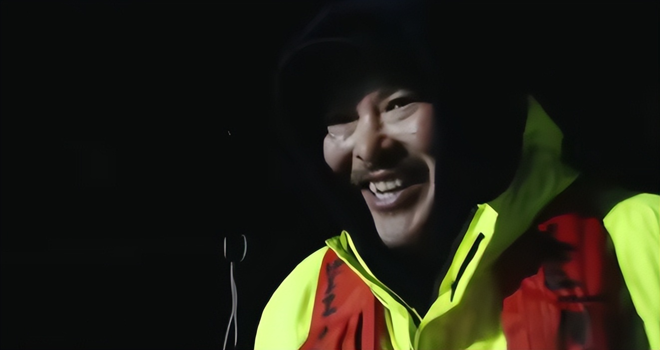 出海捕蟹人工资多少,出海捕鱼捞海鲜收入多少钱