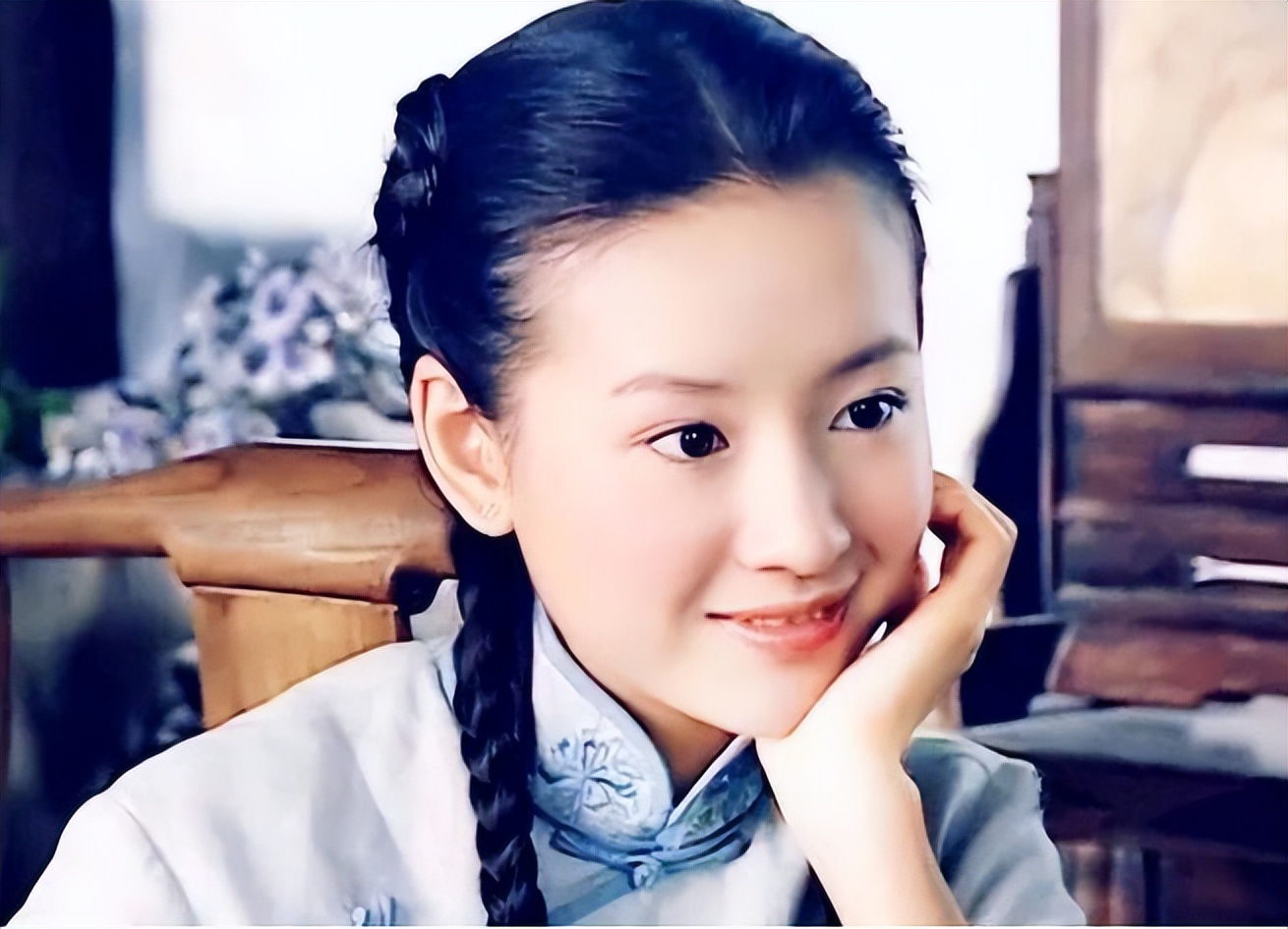 10位颜值巅峰的女星今昔对比,十位素颜女星前后对比