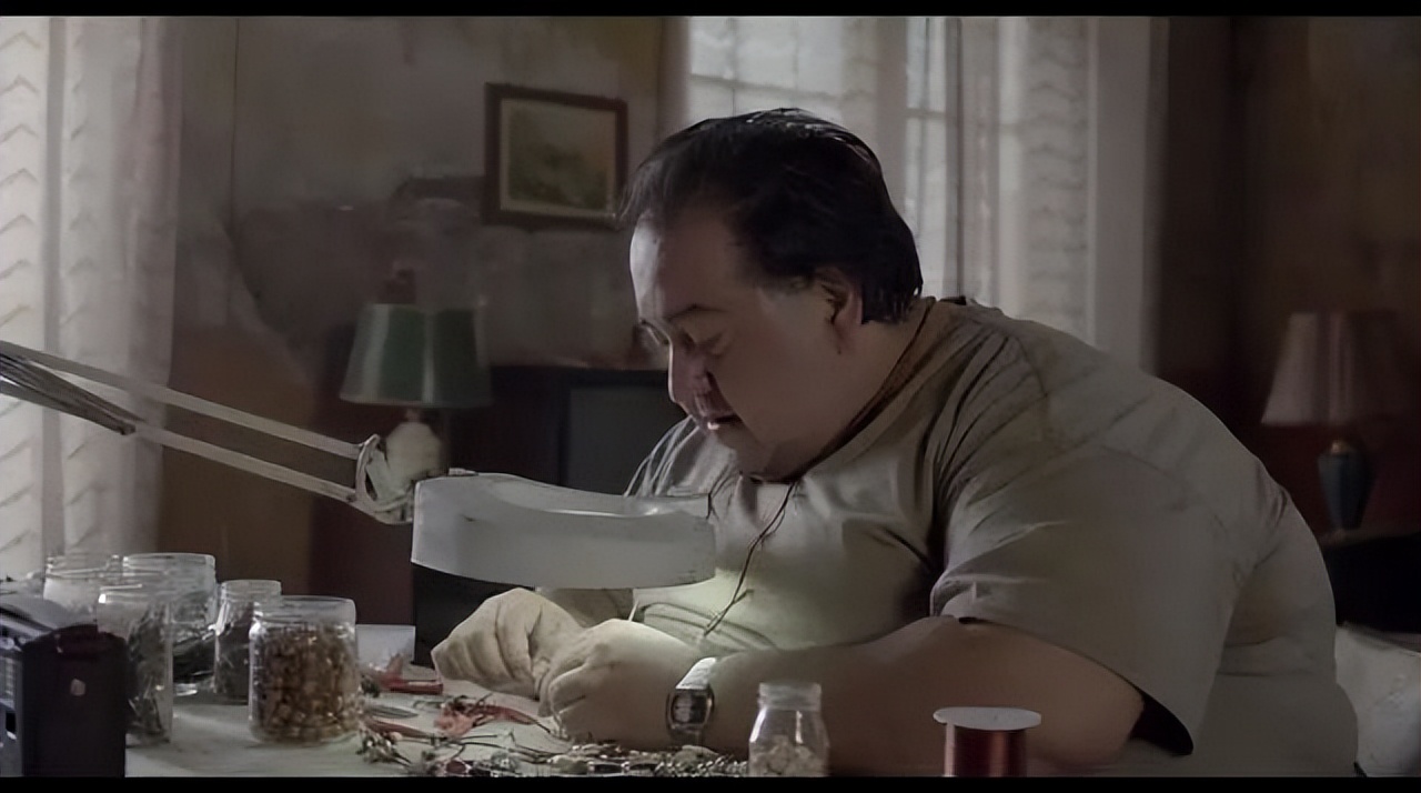 对方很少跟你聊天是真的爱你嘛,怎么跟你聊天才是真的爱你的人