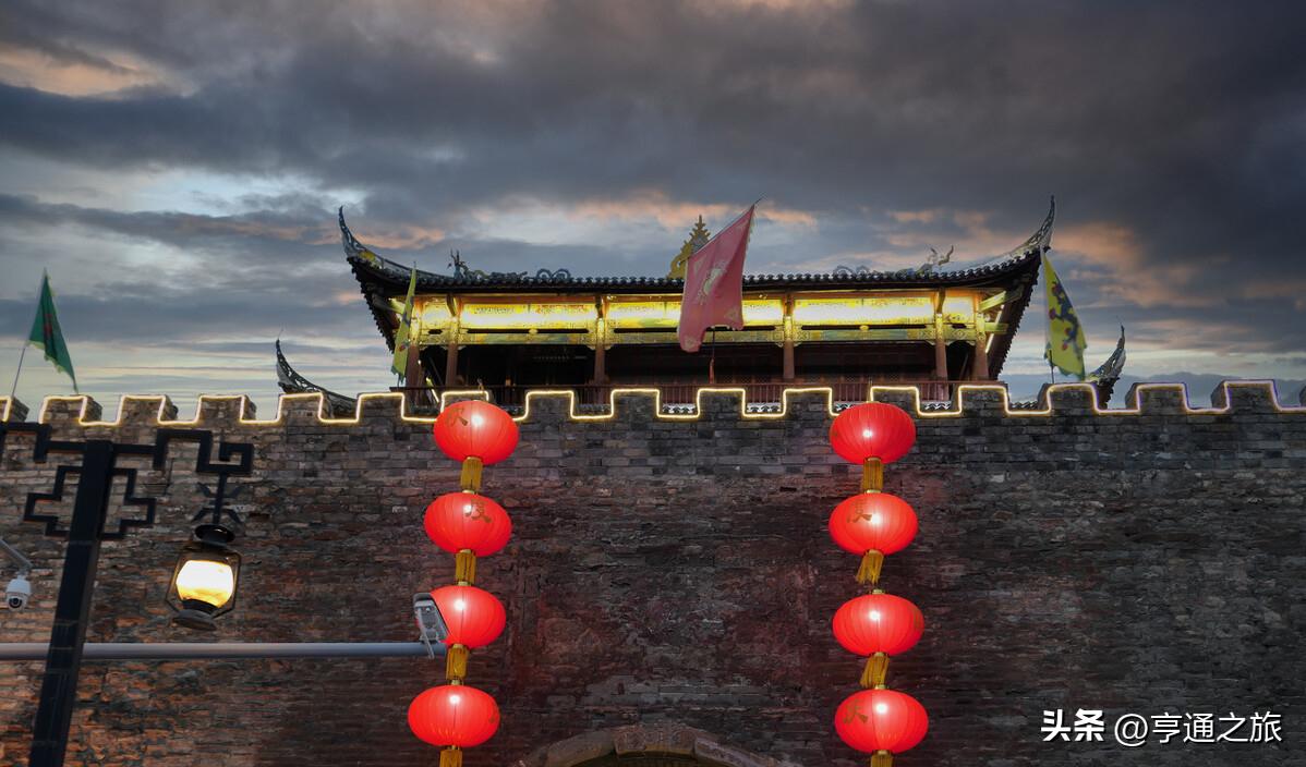 成都九寨沟三天旅游团报价,四川九寨沟黄龙8天7晚游价格