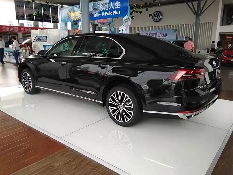 大众辉腾汽车霸气壁纸,大众辉腾汽车价格