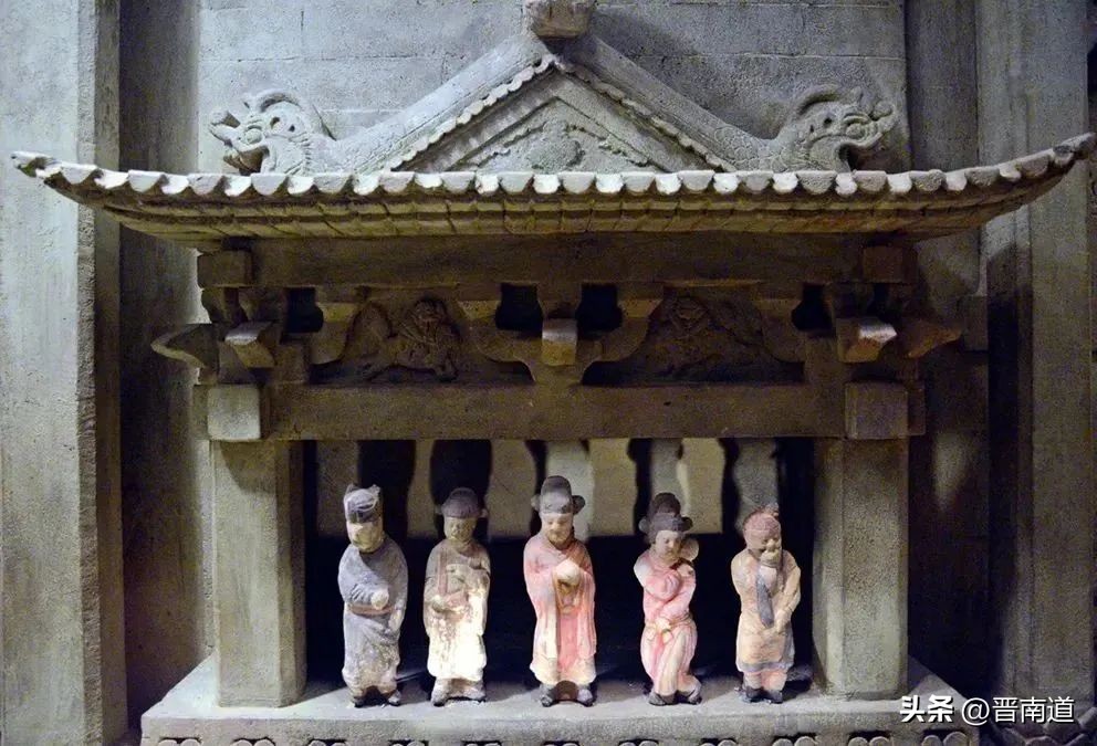 山西古戏台，繁华落尽的乡村圣殿