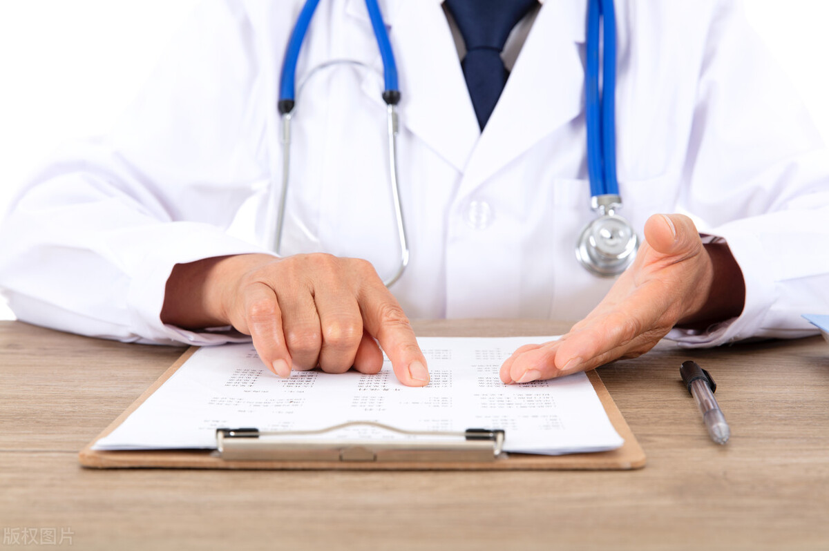 肛门处有硬物卡住是什么症状,肛门外力受伤夹不紧怎么治疗