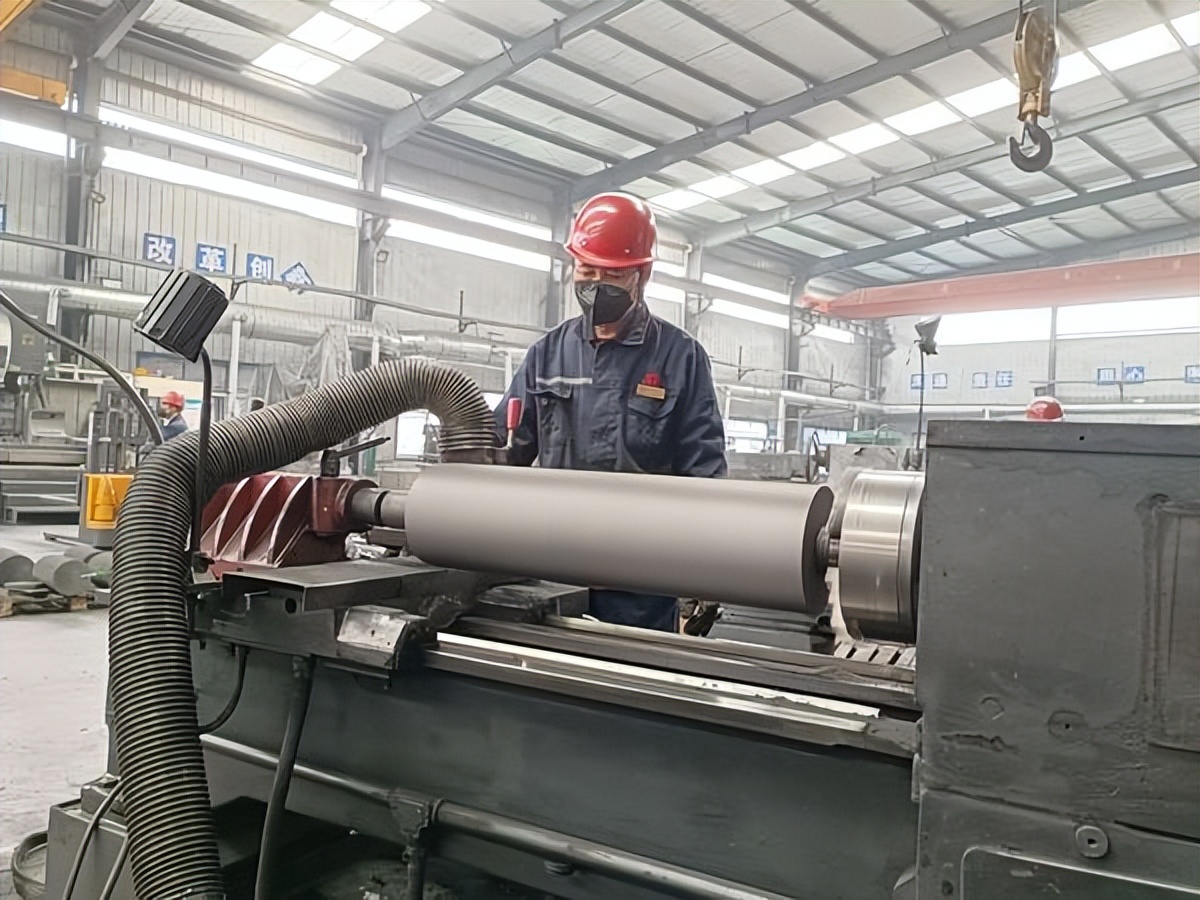 河南怎样挺起制造业脊梁,河南宝丰县经济