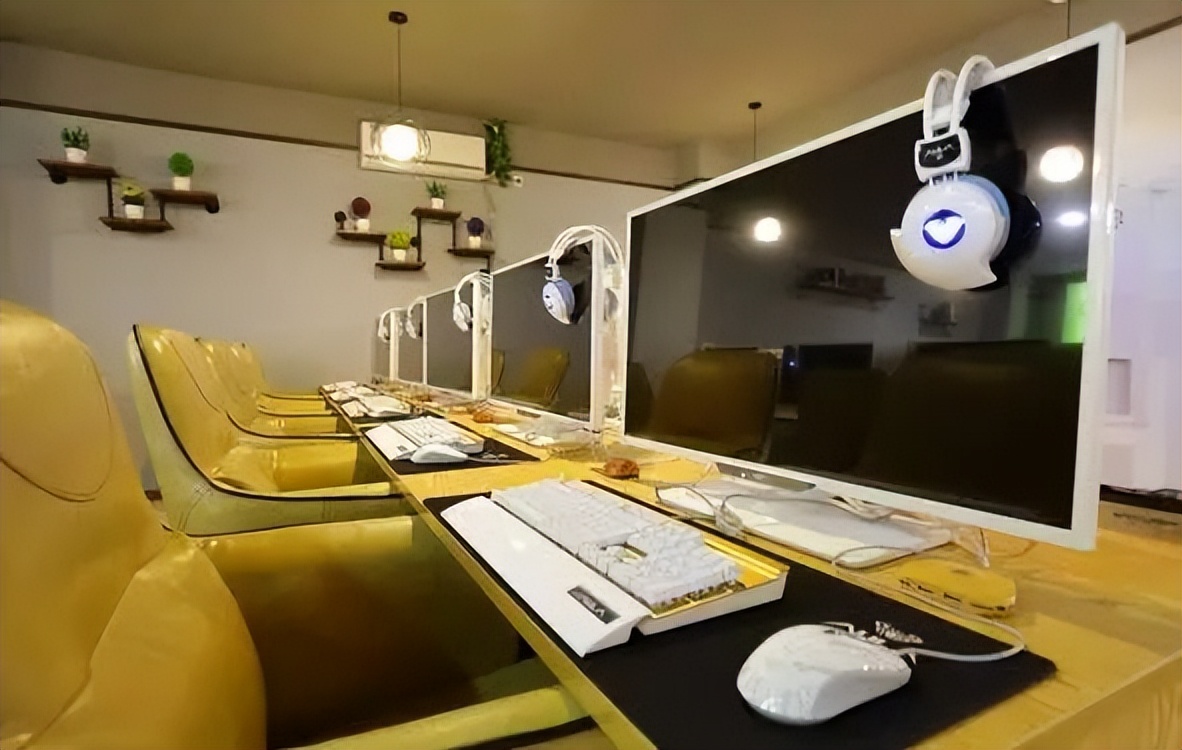 为啥网吧电脑配置低但效果好,为什么网吧电脑配置不高却很溜