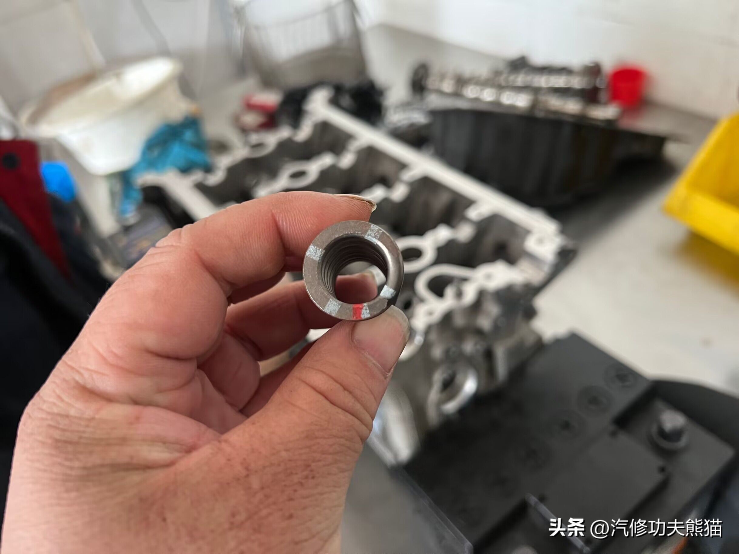 奥迪A4L烧机油！*草烟**公司是让你们烧*草烟**烧钱，我们让你不烧机油