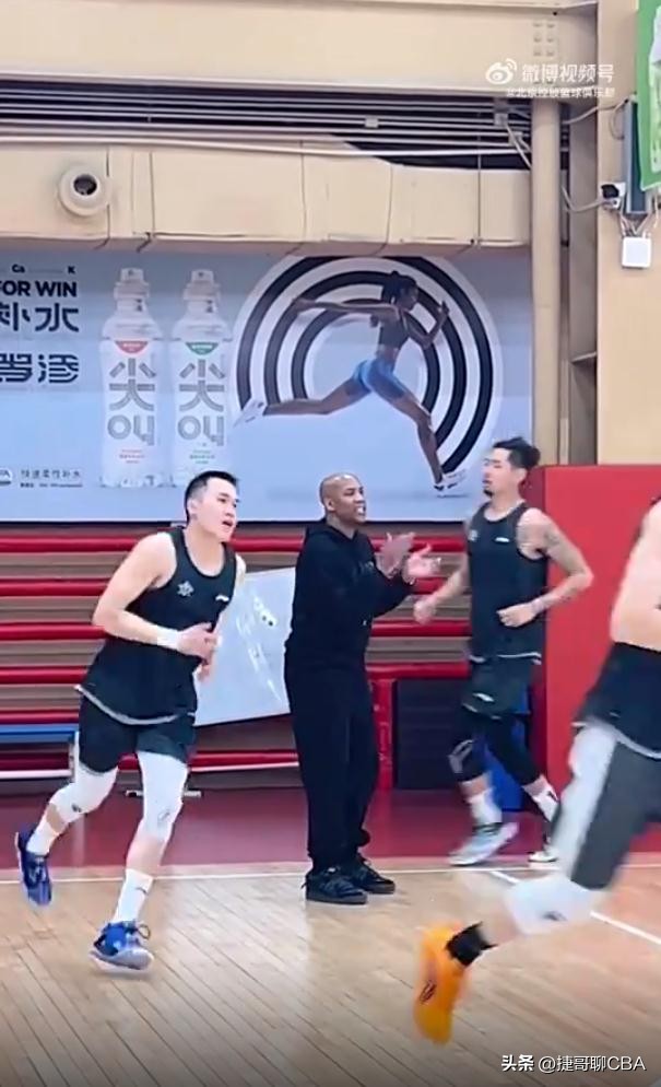 北控男篮刘晓宇深圳,北控男篮廖三宁和郭艾伦