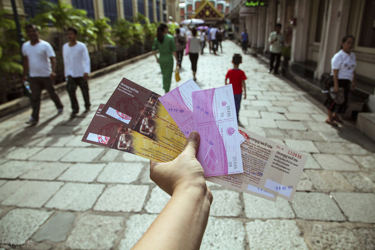 中国游客去泰国旅游,却被当地旅行社员工割伤,本质上是国格大事