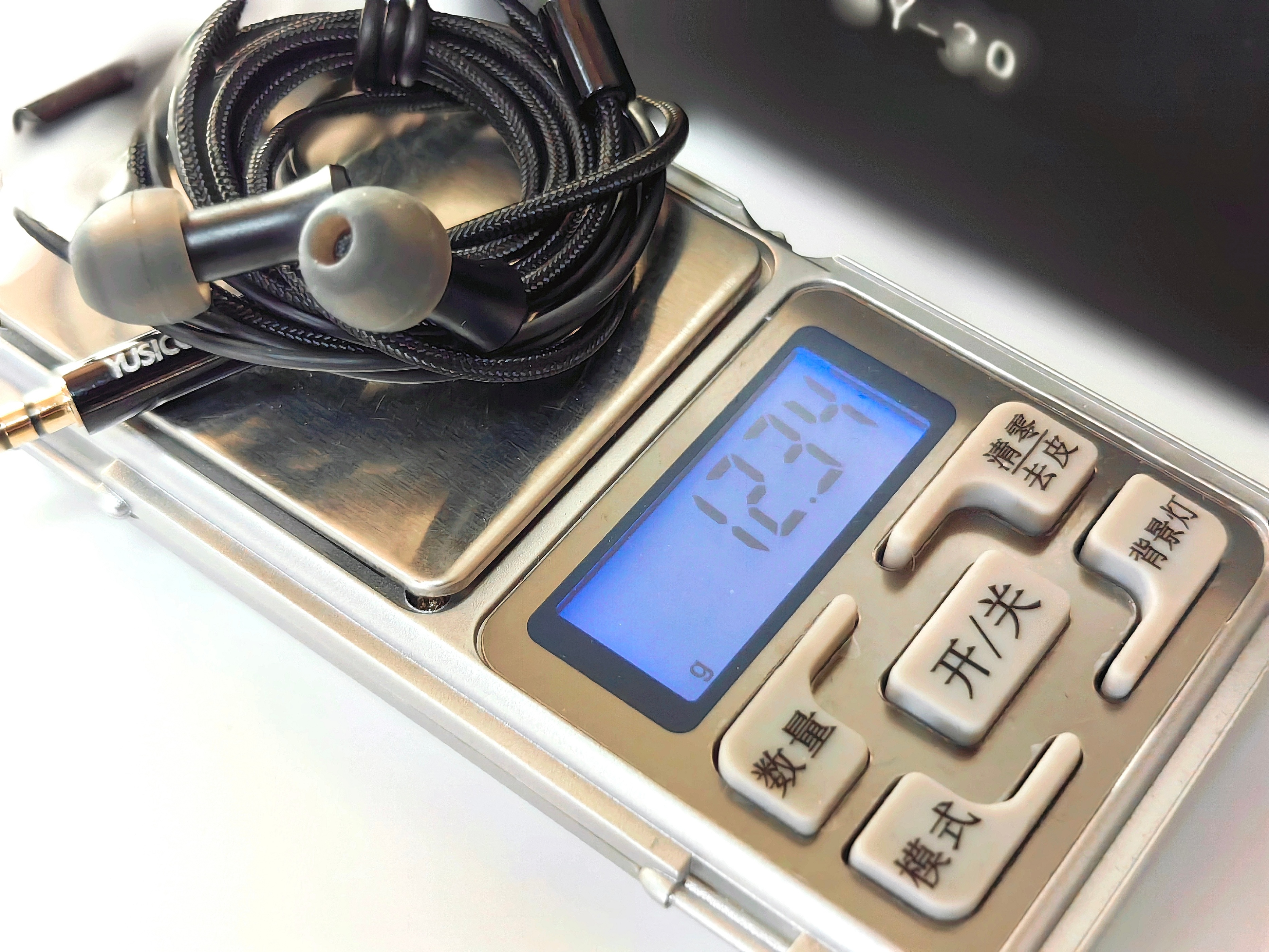 有线耳机怎么选挂式,和锐可余音同级别的耳机