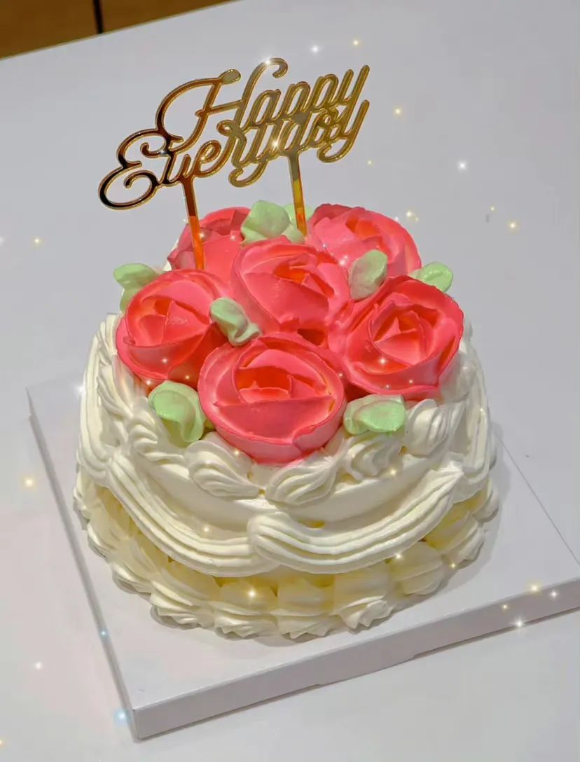 好利来三十周年限定复古包装发布！9.9老式奶油蛋糕霸屏