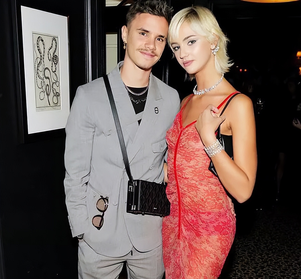 贝克汉姆官宣二胎男孩女孩,贝克汉姆次子签英超球队姆巴佩