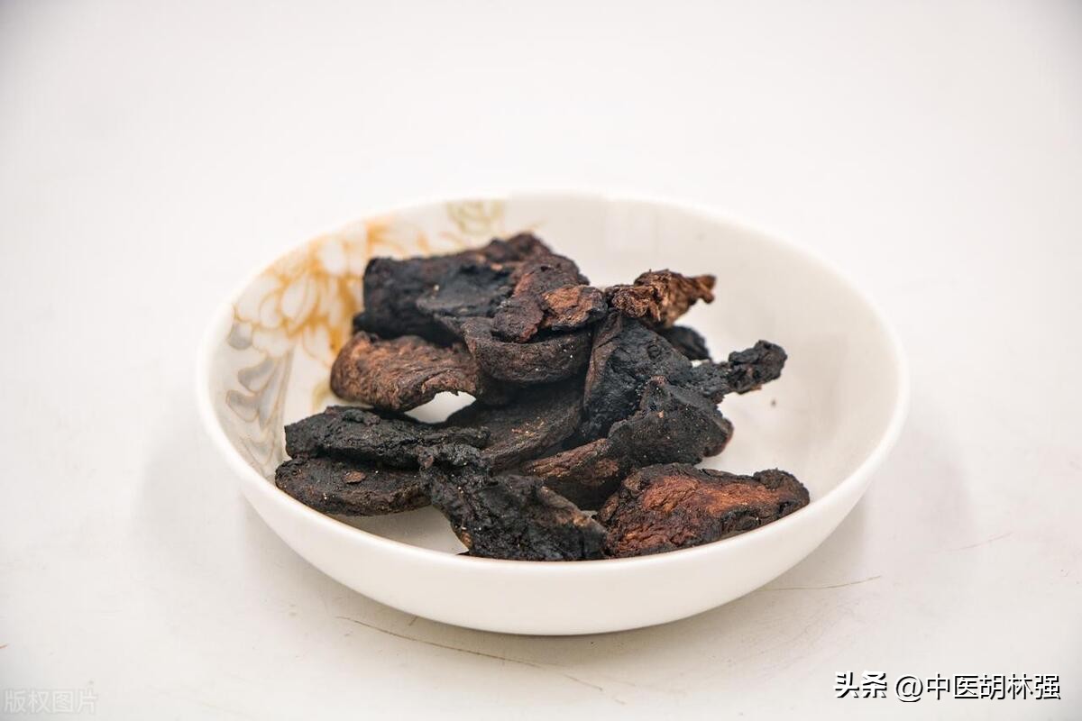 牙痛吃甲硝唑配什么牙痛消炎药,牙痛同时能吃牙痛宁和甲硝唑吗