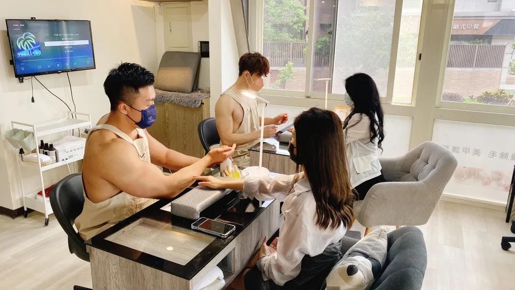 男色消费是正在崛起吗,男色消费崛起的原因有哪些