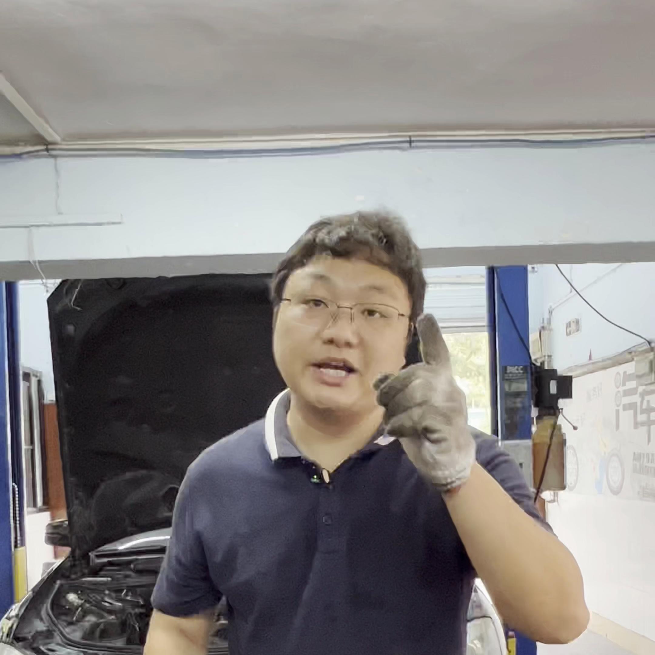 修车使用副厂件影响下次赔付吗,修车20多年保养提示不懂