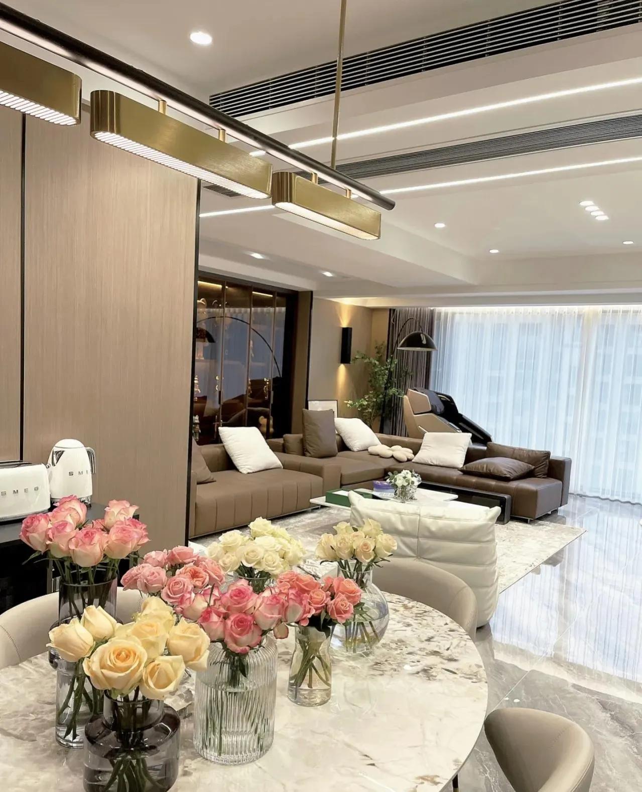 福建女主晒出138㎡新家：全屋没有一丝俗气，堪称装修教科书