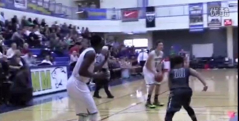 双人底线传切配合训练,半场传切配合的训练方法