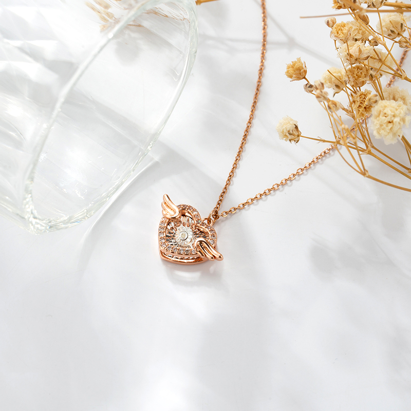 三八女神节送什么礼物最好,三八节适合买什么礼物