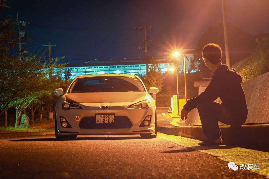 头文字d的女朋友,头文字d里面gt86的车主