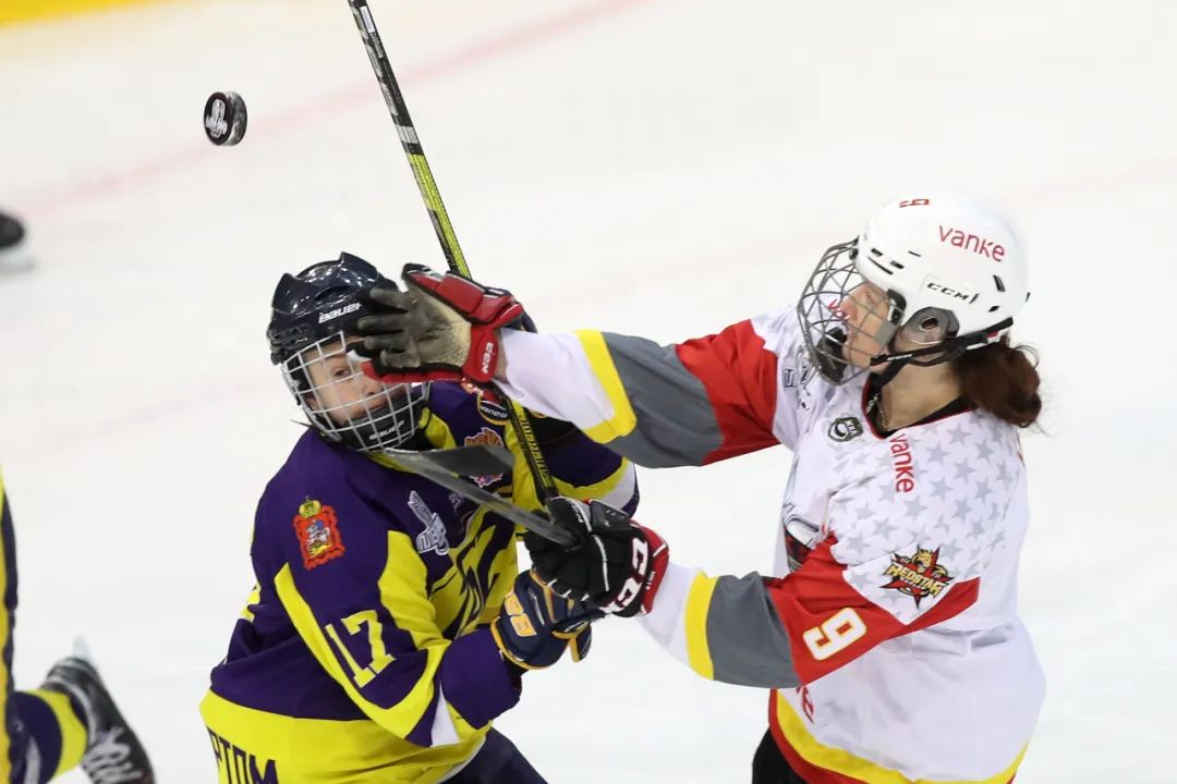 WHL|深圳万科阳光客场7比0胜7.62，14名球员出场9人得分