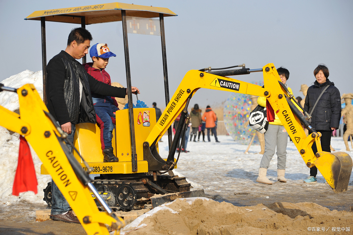 蓝翔技校在中国的地位,蓝翔技校为何会跌落神坛