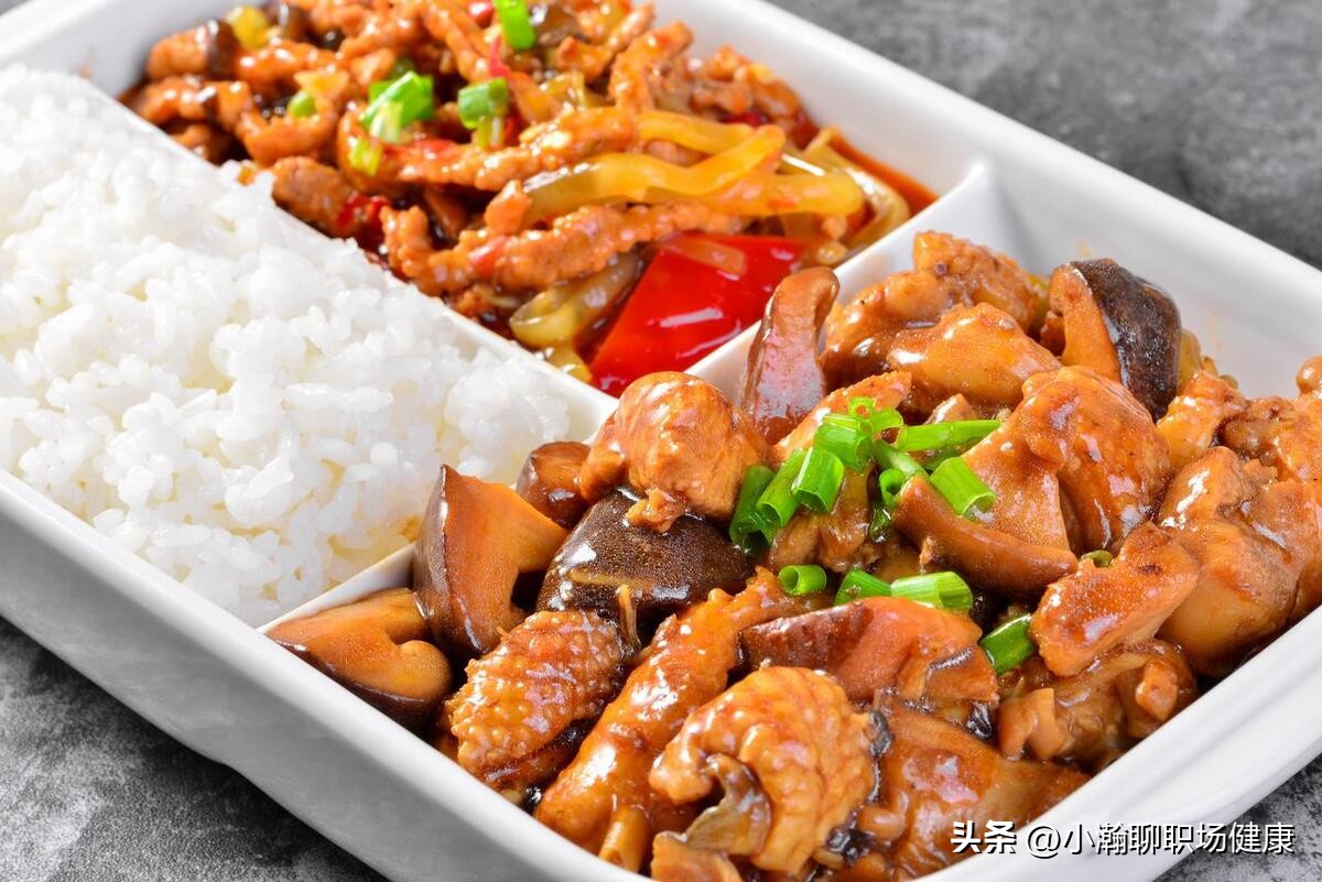 月薪两万老乡鸡,月薪2万不敢吃老乡鸡