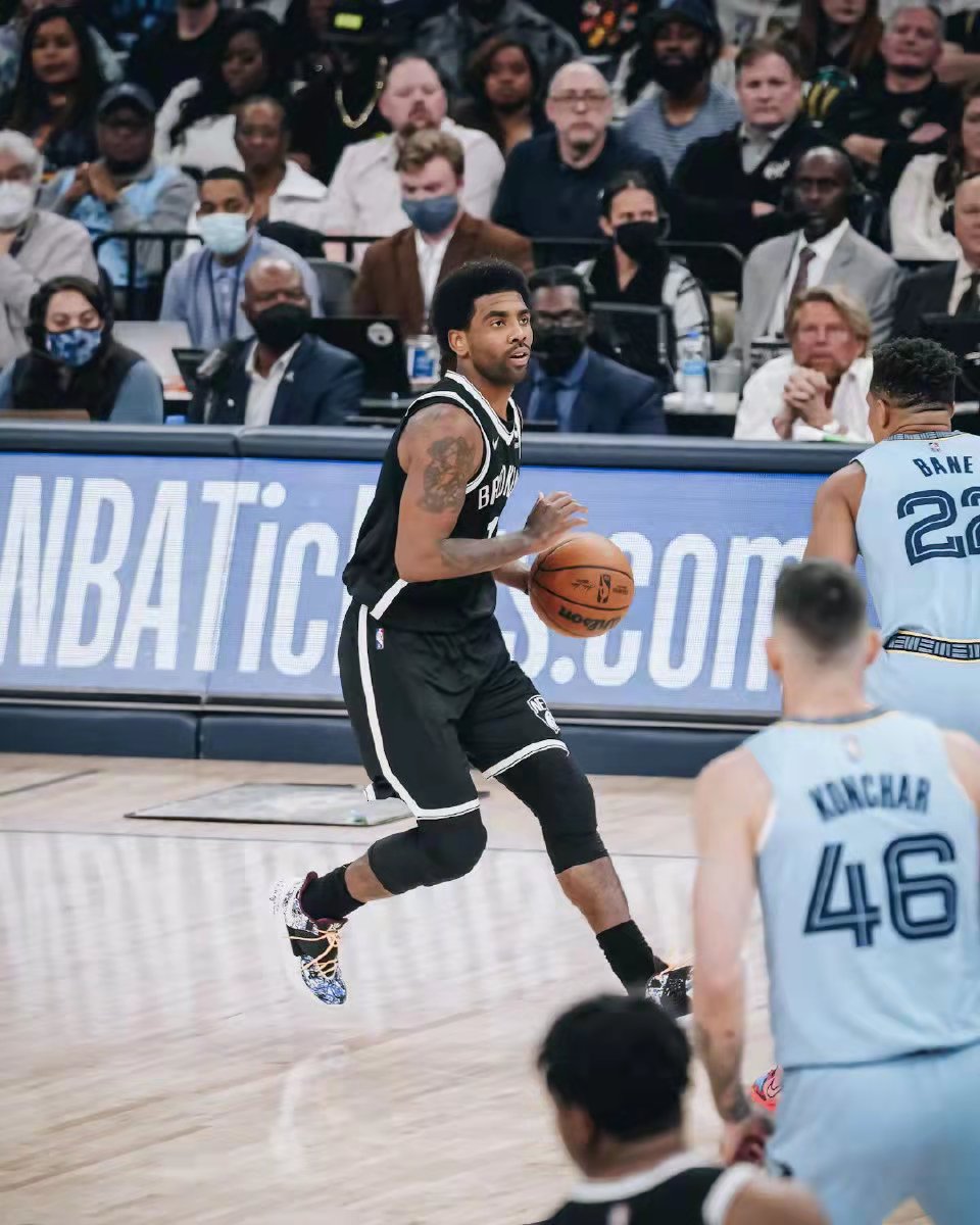 球鞋上脚集锦：0与1的美妙邂逅...