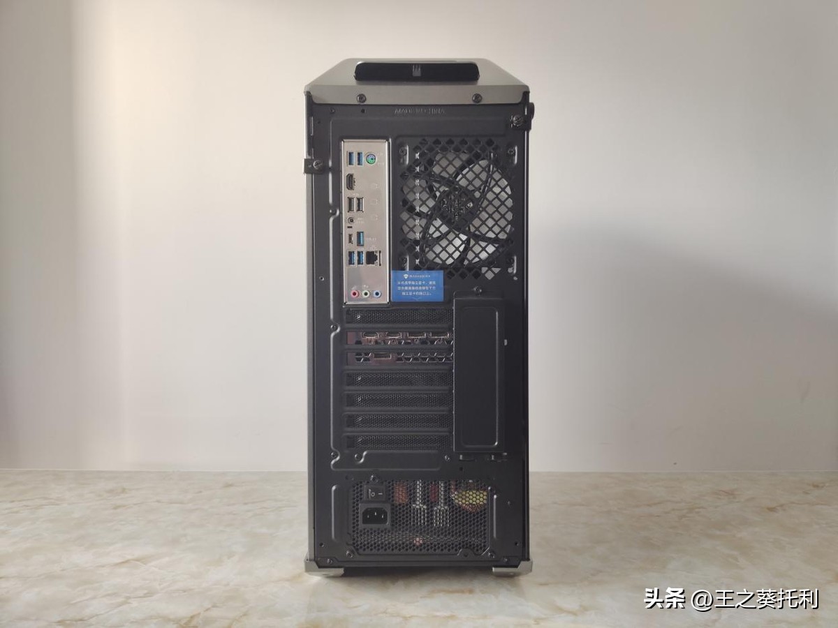 机械师f117-x游戏主机测评,机械师f117-vi78750h1050ti测评