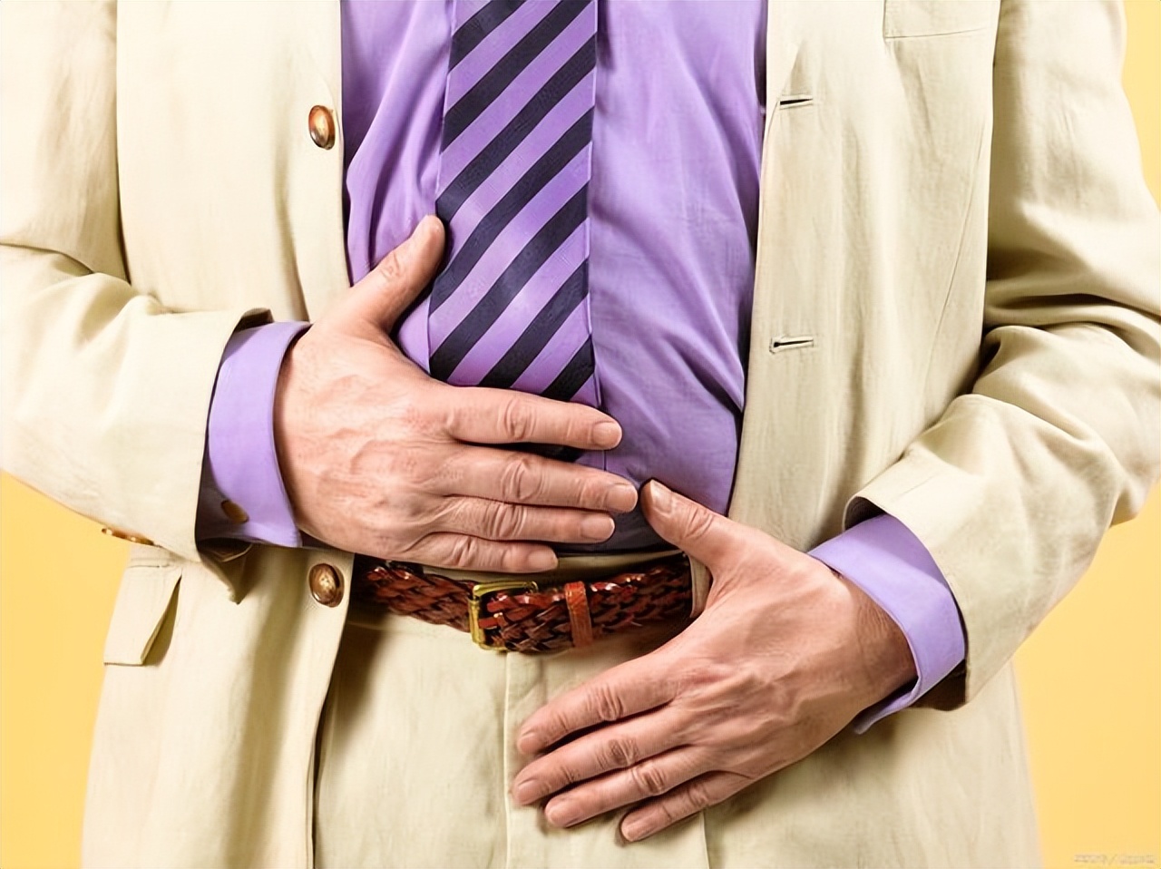 经常放屁多是肝不好的症状吗,经常放屁多是肝不好帮你揪出原因