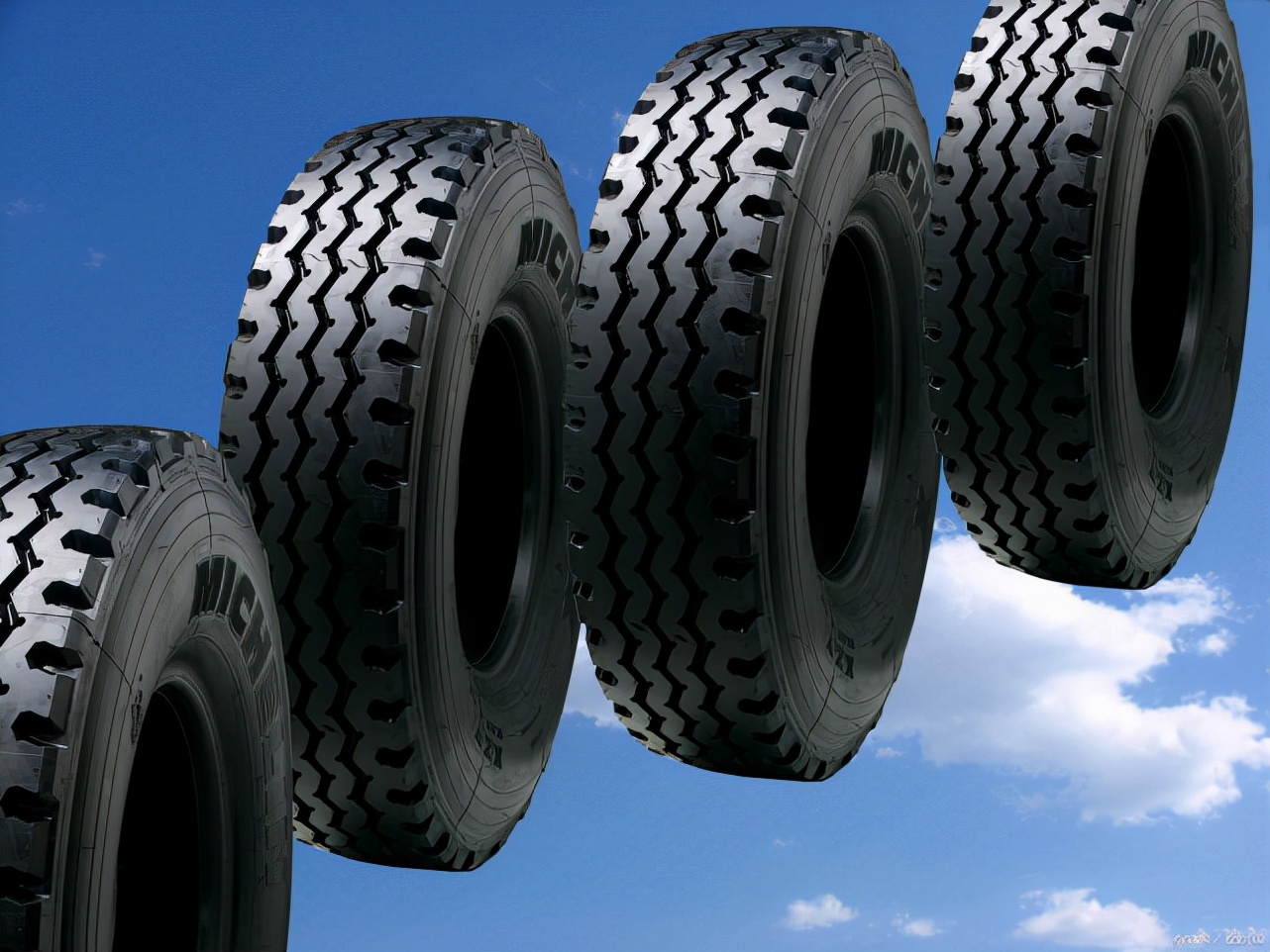 汽车胎压比建议胎压高0.2可以吗,胎压调到2.3-2.5就安全了吗