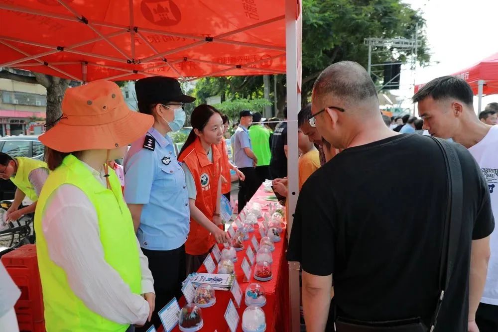 筑牢龙舟赛安保,赛龙舟之水警维护治安篇