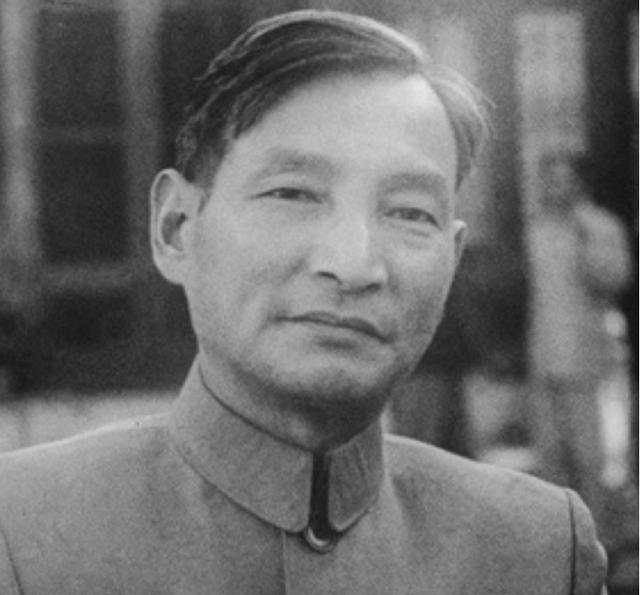 国军少校被俘后送去改造,大喊:告诉*长首**我是902,*云陈**亲自接见