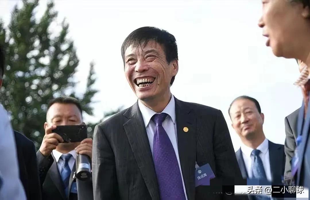 中国足球球员被球迷骂什么反应,中国足球被球迷骂视频