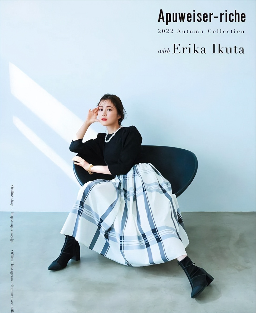 分享一波初秋款穿搭,5套秋季穿搭简单时髦又漂亮哟