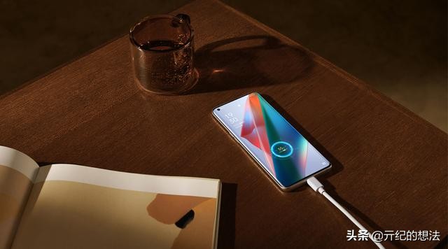 oppo新款手机2022款旗舰机,oppo直屏旗舰手机性价比高的