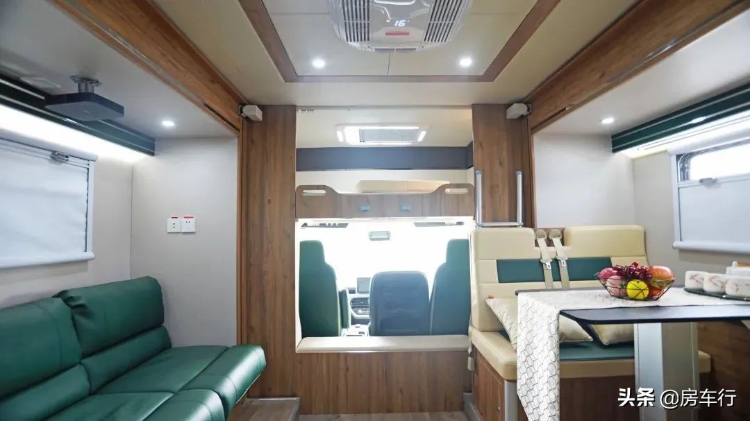 上汽轻卡房车h500好还是h300好,15-20万全新轻卡房车推荐