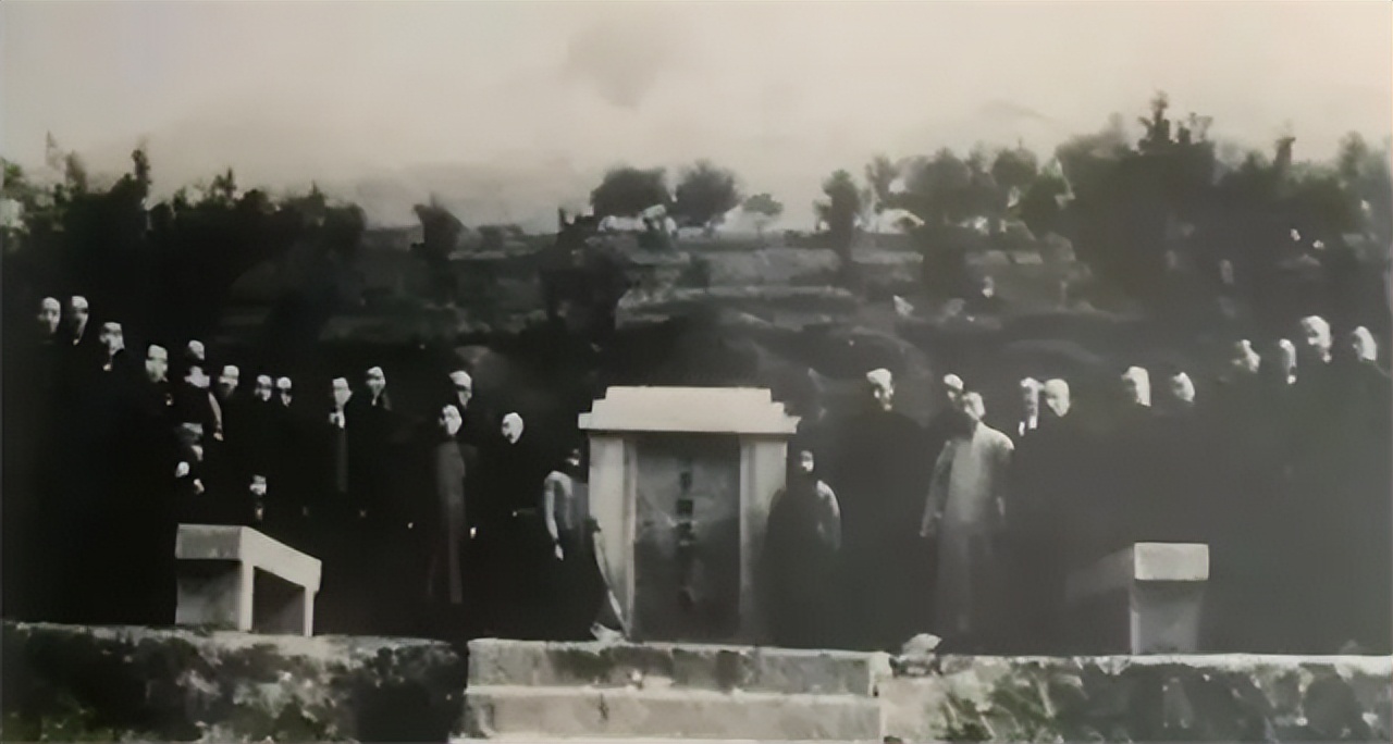 陈独秀临终前,陈独秀留下的遗言